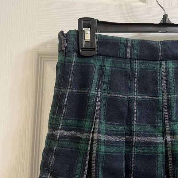 Shein Navy Green Plaid Pleated Skirt Size Medium - Picture 3 of 4